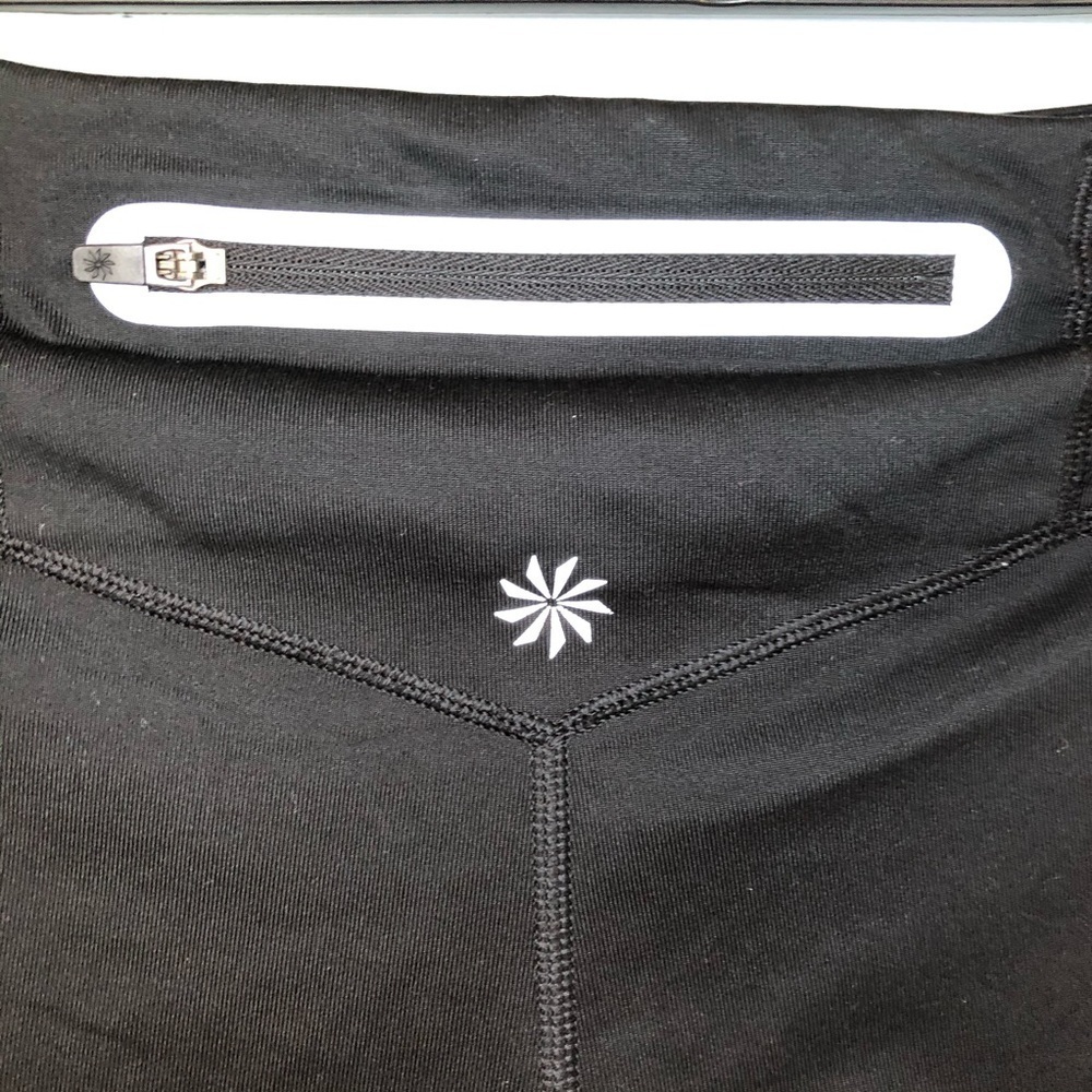 Athleta Black Chaturanga Capris Size XS - Picture 5 of 7